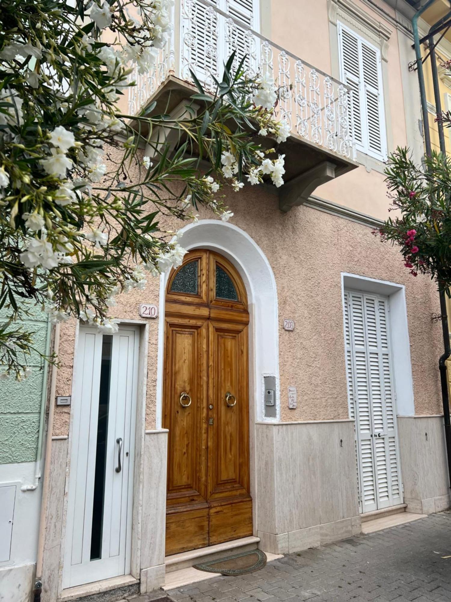 Casa A Due Passi Dal Mare * Viareggio